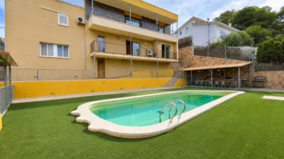 House in Canyelles photo 2