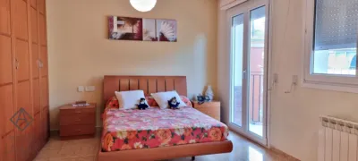 Terraced house in Carrer de Brasil photo 23