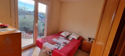 Terraced house in Carrer de Brasil photo 32