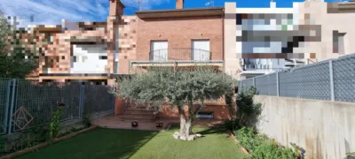 Terraced house in Carrer de Brasil photo 41