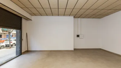 Local comercial en alquiler en Passeig de la Muntanya, 127, cerca de Carrer d' Ausiàs March - Vista 5