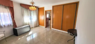 Terraced House on Avinguda de Sevilla photo 10
