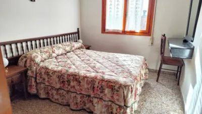 Casa en venta en Calle de Ruiz Alarcón, El Hoyo de Pinares de 85.000 €