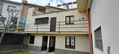 House in Centelles photo 9