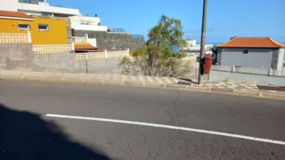 Terreno en venta en Calle Abora, 25, Añaza-Acorán (Distrito Suroeste. Santa Cruz de Tenerife Capital) de 158.000 €