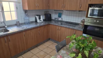 Semi-detached house on Calle Correo Viejo photo 5
