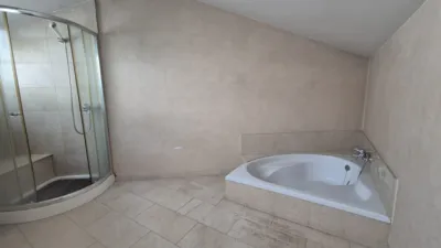 Apartment on Carrer de Calderón de la Barca photo 31
