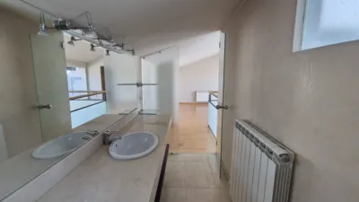 Apartment on Carrer de Calderón de la Barca photo 32