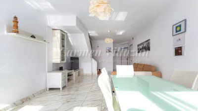 Duplex on Juan Sebastian Elcano Street photo 4