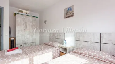 Duplex on Juan Sebastian Elcano Street photo 25