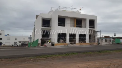Piso en venta en Calle La Juanita Morales, El Charco-Las Salinas-Puerto Lajas (Puerto del Rosario) de 288.000 €