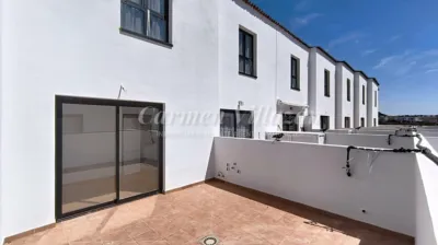 Semi-detached chalet on Calle Ramón González Brito photo 19