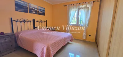 Chalet on Calle Trillo photo 20