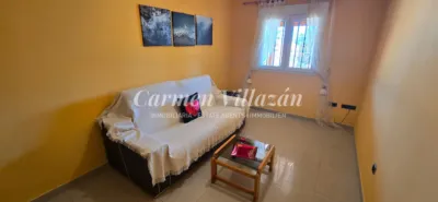 Chalet on Calle Trillo photo 17