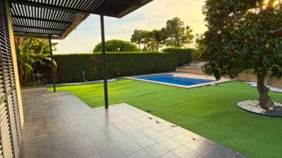 House in Urbanization photo 13