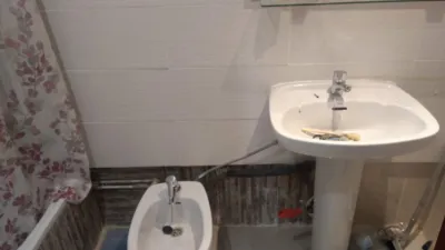 Casa en venta en Plaza de la Iglesia, Ventas Blancas (Lagunilla del Jubera) de 25.000 €