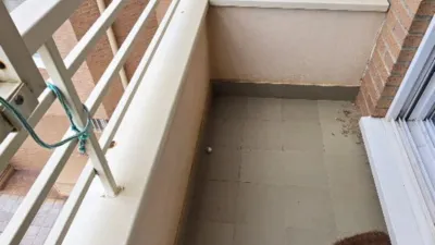 Piso en alquiler en Portillejo-Valdegastea, Portillejo-Valdegastea (Logroño) de 800 €<span>/mes</span>