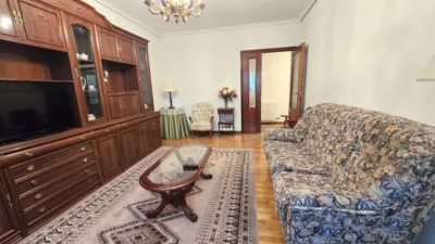 Piso en alquiler en Portillejo-Valdegastea, Portillejo-Valdegastea (Logroño) de 800 €<span>/mes</span>