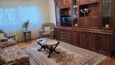 Piso en alquiler en Portillejo-Valdegastea, Portillejo-Valdegastea (Logroño) de 800 €<span>/mes</span>