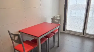 Piso en alquiler en Portillejo-Valdegastea, Portillejo-Valdegastea (Logroño) de 900 €<span>/mes</span>