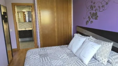 Piso en alquiler en Portillejo-Valdegastea, Portillejo-Valdegastea (Logroño) de 900 €<span>/mes</span>