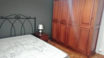 Piso en alquiler en Avenida de Pérez Galdós, cerca de Calle de Vélez de Guevara, Centro (Logroño) de 750 €<span>/mes</span>