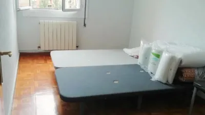 Piso en alquiler en Avenida de Pérez Galdós, cerca de Calle de Vélez de Guevara, Centro (Logroño) de 750 €<span>/mes</span>