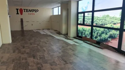 Nave industrial en venta en Calle Legardi y Gutierrez Poligono La Albergueria, Viana de 620.000 €