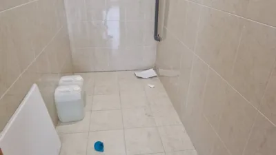 Nave industrial en venta en Calle Legardi y Gutierrez Poligono La Albergueria, Viana de 620.000 €