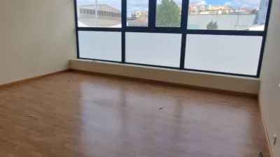 Nave industrial en venta en Calle Legardi y Gutierrez Poligono La Albergueria, Viana de 620.000 €