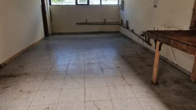 Nave industrial en venta en Calle Legardi y Gutierrez Poligono La Albergueria, Viana de 620.000 €