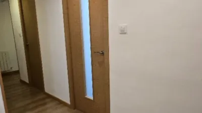 Piso en alquiler en Perez Galdos, Centro (Logroño) de 800 €<span>/mes</span>