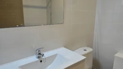 Piso en alquiler en Perez Galdos, Centro (Logroño) de 800 €<span>/mes</span>