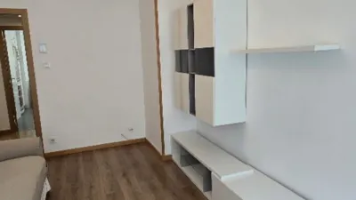 Piso en alquiler en Perez Galdos, Centro (Logroño) de 800 €<span>/mes</span>