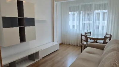 Piso en alquiler en Perez Galdos, Centro (Logroño) de 800 €<span>/mes</span>