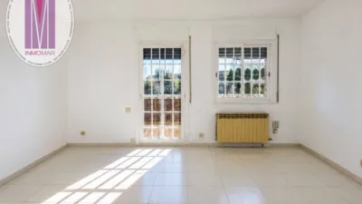 Terraced House on Carrer Diagonal Orient photo 11