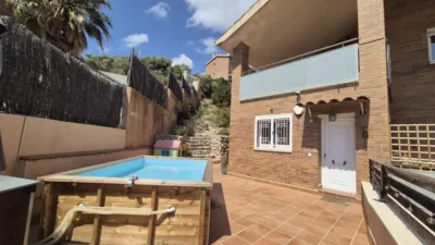 House on Calle Esparraguera photo 15
