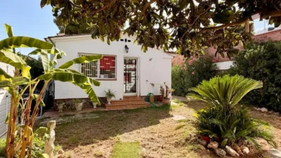 House on Avinguda 303 photo 32