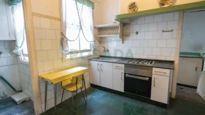 Piso en venta en Calle de Urzáiz, cerca de Calle de Gil, Centro-Areal (Distrito Casco Urbano. Vigo) de 425.000 €