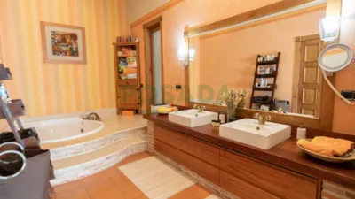 Chalet unifamiliar en venta en Camino de los Enxidos, Cabral-Candeán (Vigo) de 725.000 €