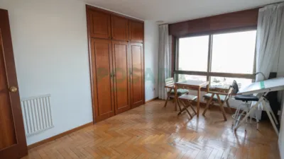 Piso en venta en Calle Vía Norte, Fátima-Travesía de Vigo-San Xoán (Distrito Casco Urbano. Vigo) de 429.000 €