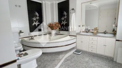 Casa en venta en Calle de San Francisco, cerca de Calle de los Maristas, Lucena de 320.000 €