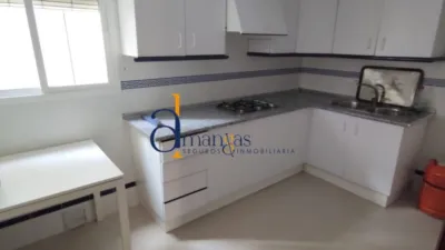 Piso en venta en Calle del Peso, cerca de Calle de Jaime José Mora Escudero - Más
