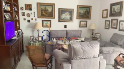 Piso en venta en Plaza Nueva - Más