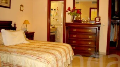 Chalet en venta en Urbanización El Carmen, Lucena de 500.000 €
