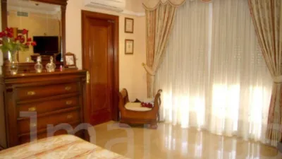 Chalet en venta en Urbanización El Carmen, Lucena de 500.000 €