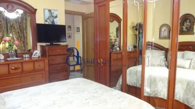 Piso en venta en Calle de San Pedro, cerca de Calle de la Alhama, Lucena de 133.000 €