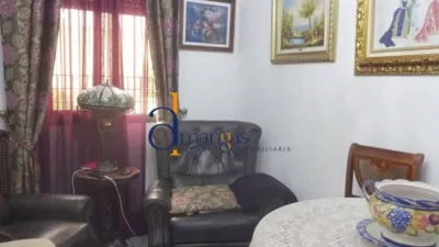 Piso en venta en Calle de San Pedro, cerca de Calle de la Alhama, Lucena de 133.000 €
