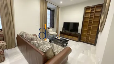 Apartment on San Pedro Street photo 2