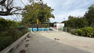 Chalet en venta en Camino de los Poleares, Lucena de 270.000 €